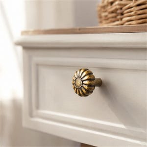 Antique Brass Cabinet Knob, Vintage Drawer Pull, Round Flower Dresser Handle, Rustic Cupboard Door Knob, Furniture Hardware
