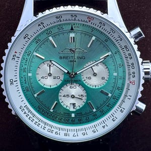 Vintage Breitling 1884 Navitimer Chrono Quartz Green Dial, Black Leather Strap, Silver Case, Rotating Bezel, Sub-Sec/Date Work Men's Watch