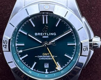 vintage Breitling 1884 GMT double fuseau horaire automatique, cadran vert, bracelet en caoutchouc noir, date fonctionnelle, lunette tournante montre-bracelet pour homme
