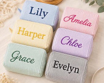 Pochette per il trucco in seersucker con monogramma, trousse da toilette personalizzata per damigelle, trousse da viaggio personalizzata, regali per il ricevimento di nozze