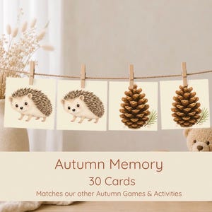 Pode incluir: Um conjunto de 30 cartões quadrados intitulado Autumn Memory, com ilustrações de ouriços e pinhas. Os cartões estão pendurados num fio com molas de madeira. O texto diz Autumn Memory, 30 Cards, Matches our other Autumn Games & Activities.