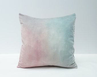 Seegang, grüner & altrosa ombre handbemalter Samtkissenbezug 45 cm