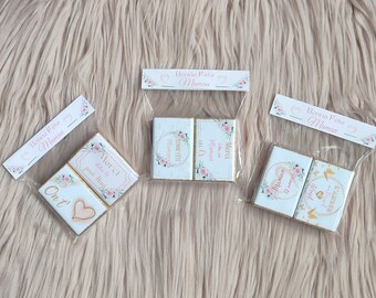 Customizable Canva Digital Chocolate Kit for Mother's Day and Father's Day, including a Grandma/Grandpa label, mini chocolates, and a transparent bag topper.