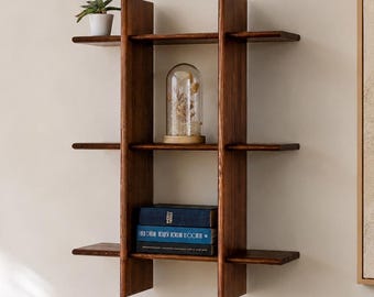 Houten plank uit het midden van de eeuw - retro wandplank gebeitst grenen in Hashtag-stijl