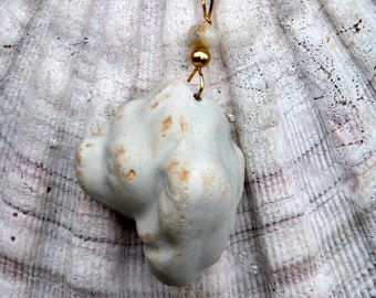 Genuine Rare Staffordshire Dog Sea Pottery Glass & 14k Gold Filled Necklace, Rockport Cape Ann MA