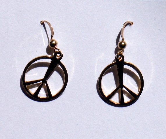 Vintage Original 1960s-1970s Gold Tone Peace Sign… - image 1