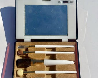 Lucite Lighted Compact Makeup Mirror set CHATELAINE ~ Vintage Hong Kong-Works!