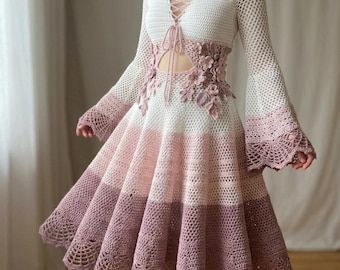 Patrón de ganchillo en PDF para vestido de encaje Morticia, patrón de vestido corsé gótico, vestido de ganchillo de encaje con mangas acampanadas y telaraña, vestido maxi estilo hada.