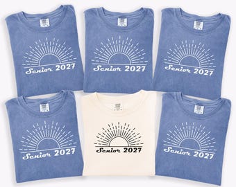 Camiseta Comfort Colors Senior Sunrise 2027, camiseta personalizada para estudiantes de último año de secundaria, camisetas personalizadas a juego para estudiantes de último año, nuevas camisetas para estudiantes de último año, mamá de estudiantes de último año