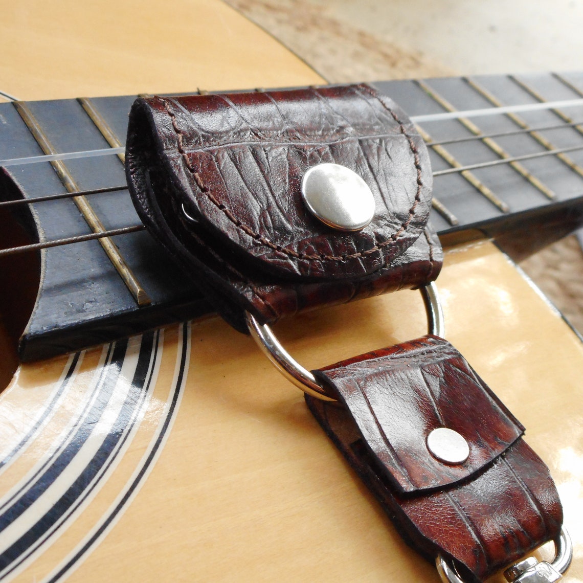 Guitar Pick Case Leather Pick Pouch Keyring Guitarist Maroon Etsy UK