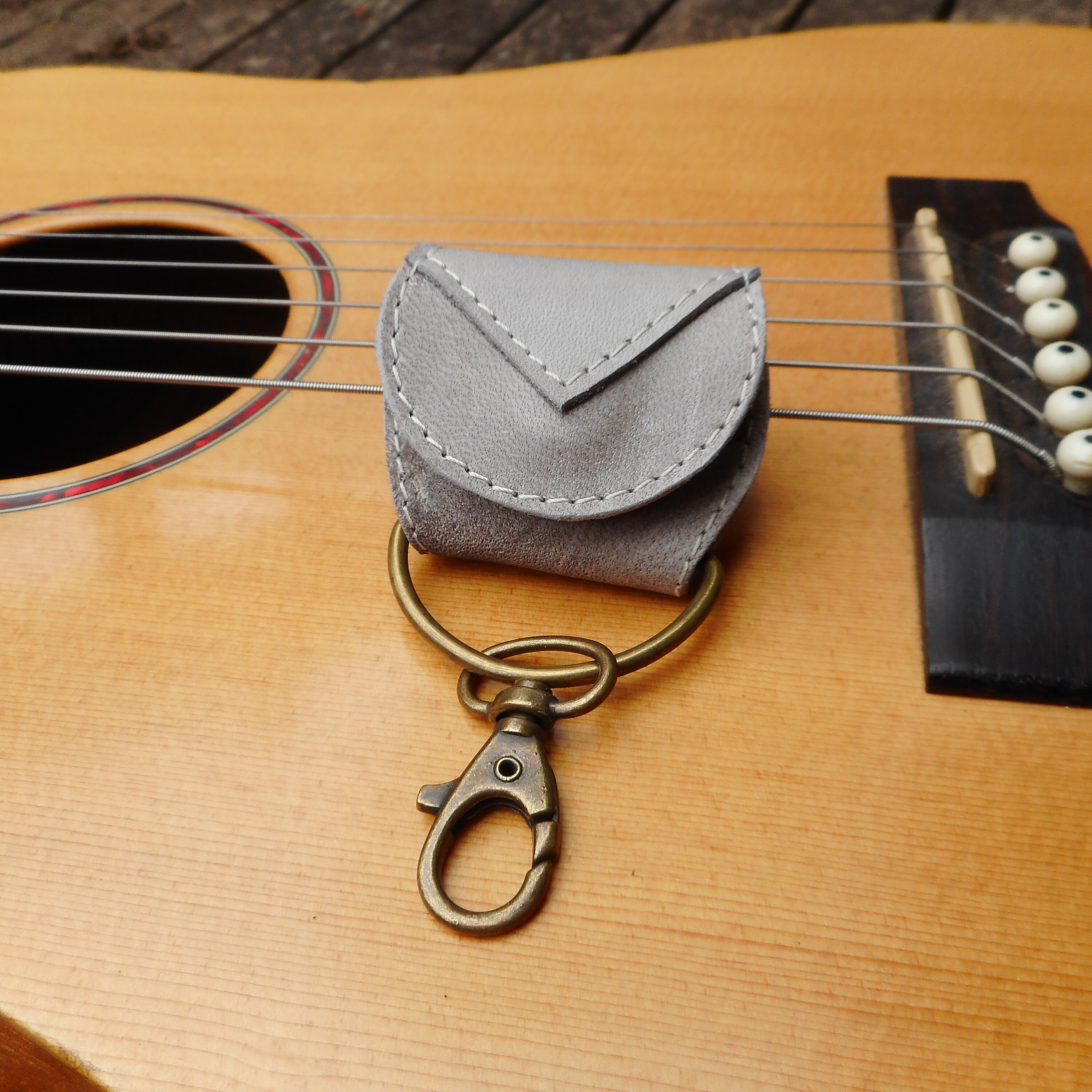 Guitar Pick Case Leather Pick Pouch Keyring Guitarist Grey Etsy