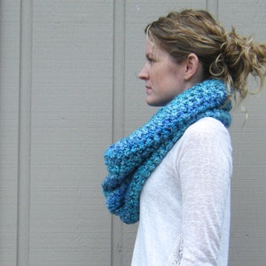 DIY Crochet Pattern: Danube Cowl Super Bulky Yarn Boucle - Etsy