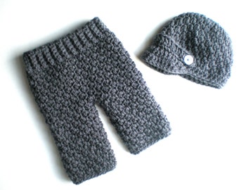 PATTERN:  Baby Boy Longies and Newsie Hat Set, 2 sizes, Easy Crochet PDF, Instant DigiTaL DoWnLoaD, Pants, Beanie, Permission to Sell