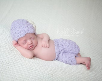 PATTERN:  Shorties Set, baby girl flower hat & pants, Easy Crochet PDF, Newborn Shorts, Beanie, InStanT DowNLoaD, Permission to Sell