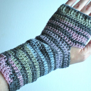 PATTERN: Tweety Pie Gloves, fingerless texting mittens, knit-look stretchy mitts,  InStAnT DoWnLoAd Permission to Sell
