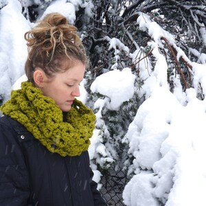DIY PATTERN: Skye Cowl, super bulky scarf, easy crochet PDF, chunky infinity scarf, InStAnT DoWnLoAd, Permission to Sell image 3