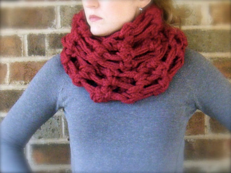 DIY PATTERN: The Oslo Cowl, crochet pattern PDF & ViDeO LiNk, infinity scarf, chunky super bulky yarn, InStAnt DoWnLoAd, Hookless Crochet image 2