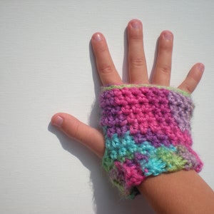 PATTERN: Kid Gloves, fingerless, easy crochet PDF InStaNT DowNLoaD, wrist warmers, seamless cuffed mittens, permission to sell image 2