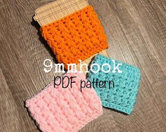 Crochet Pattern Windsor Feather Cup Sleeve, Coffee Cup Sleeve, Travel Mug Sleeve, Koozy