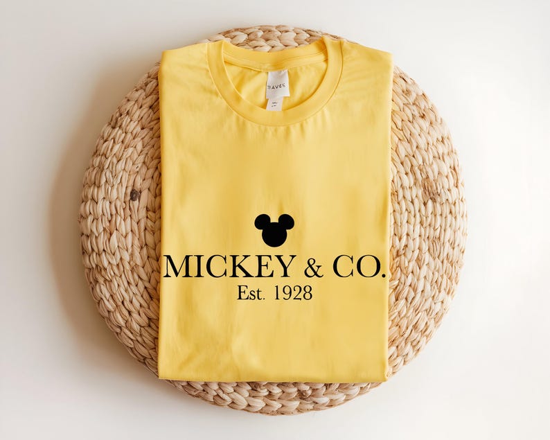 Mickey And Co Shirt, Vintage Disney T-shirt, Minimalist Mickey Tee, Est 1928 Disney Shirt, Disneyland Trip Apparel, Aesthetic Disney Gift bild 2