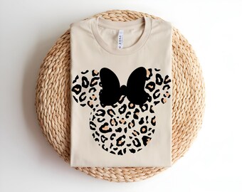 Leopard Minnie Shirt, Disney Safari T-shirt, Cute Animal Print Bow Tee, Disneyland Vacation Apparel, Disney Family Trip Gift, Retro Girl Tee