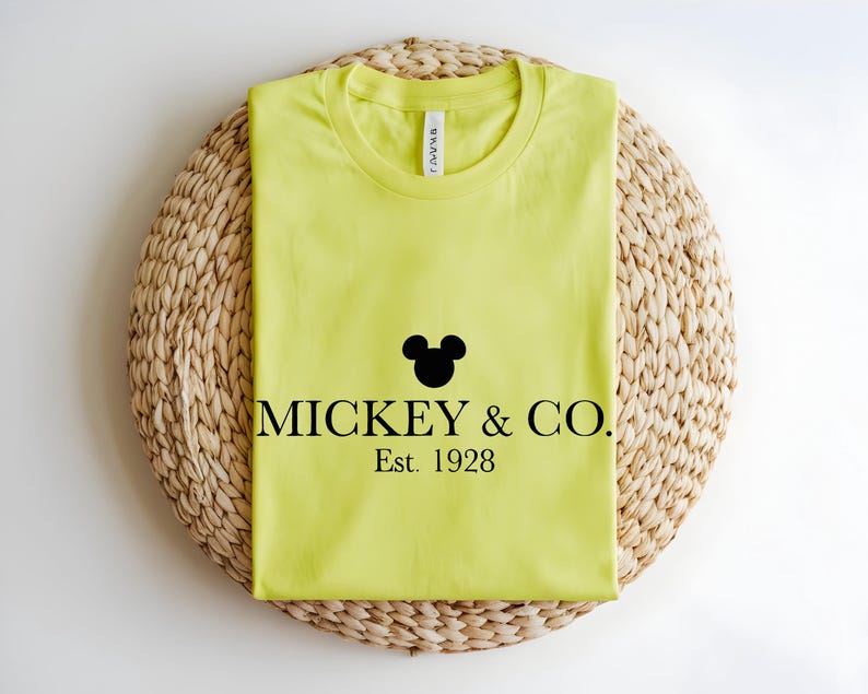 Mickey And Co Shirt, Vintage Disney T-shirt, Minimalist Mickey Tee, Est 1928 Disney Shirt, Disneyland Trip Apparel, Aesthetic Disney Gift bild 5