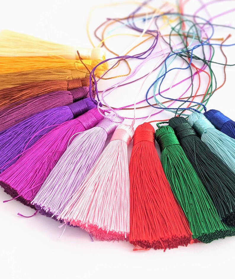 15 colours available 1 x gorgeous long tassel of your choice