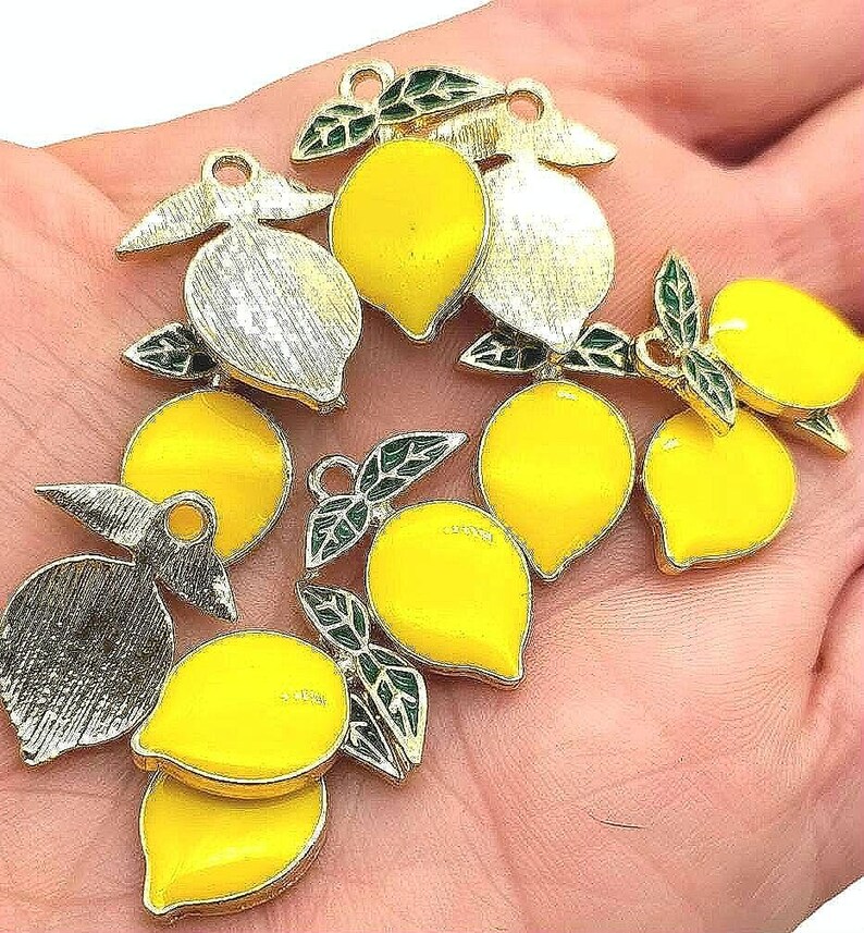 Adornos de limón esmaltados: temática frutal, estilo veraniego (10 unidades). Disponibles para compra al por mayor. imagen 2