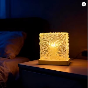 16 Color Night Light Projector, Touch LED Lamp with Remote, USB Powered Dimmable Kids Night Light, Bedroom Decor, Playroom Gift, Party Light