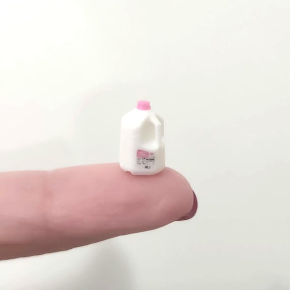 1:24 Scale Miniature Dollhouse Milk Gallon Jug