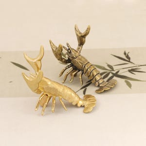 Knobella Gold Lobster Cabinet Knob, Whimsical Metal Drawer Pull, Sea Life Decor