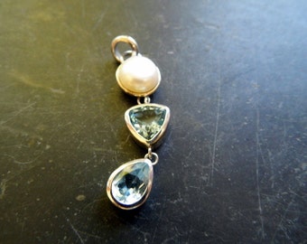 Pendant, sterling silver, pearl, topaz, blue, three stones, jewelry