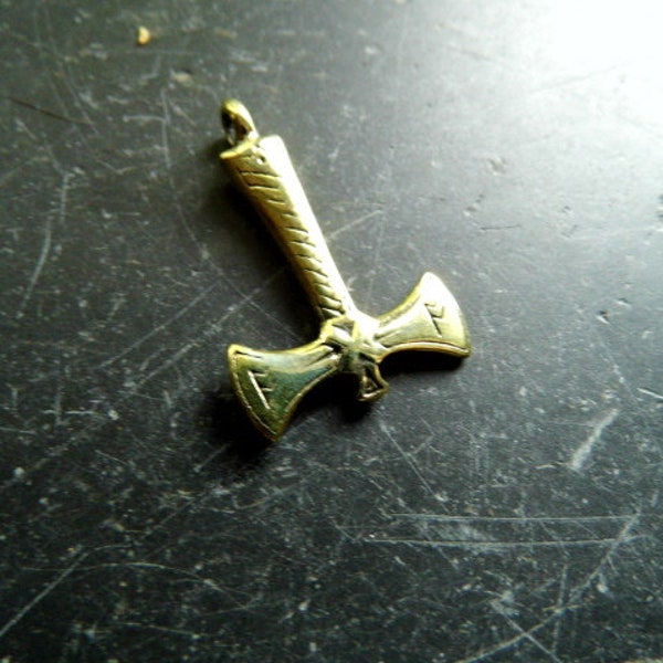 pendant, hammer, Thor hammer, small, protection, bronze, Germanic tribes