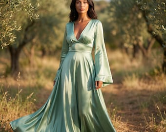 Göttin Glockenärmelkleid, Sundari Kleid, salbeigrünes Kleid, Langarm-Satinkleid, fließendes Abendkleid, formelles Satinkleid, Hochzeitsgastkleid