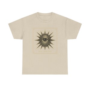 Camiseta Neo-Pop con el Ojo que Todo lo Ve, Camiseta urbana con grabado de tarot y ocultismo imagen 5