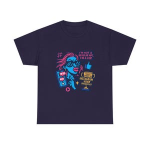 T-shirt humoristique de télé-réalité - Parodies de célébrités et blagues d'influenceurs - T-shirt de la culture pop image 2