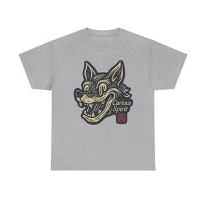 Camiseta con mascota de zorro sonriente distorsionada, camiseta de arte pop neo, estilo de dibujos animados vintage. imagen 6