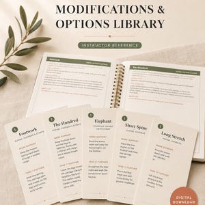 以下が含まれることがあります： The Reformer Modifications & Options Libraryというタイトルのスパイラル綴じの参考書と、Footwork、The Hundred、Elephant、Short Spine、Long Stretchなどのエクササイズを説明するテキストが記載された5枚のインストラクションカード。