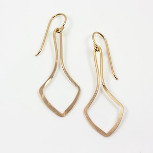 14k Gold Filled Rounded Kite Earrings