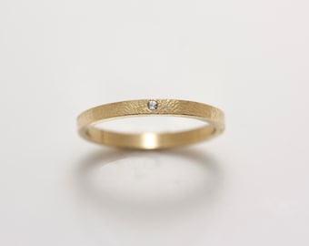 14k Gold Flush Set Petite Textured Band with White Sapphire