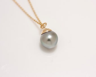Colgante de perla de Tahití gris redonda de 10 mm con cadena rolo de 40 cm - OOAK