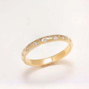 14k Gold Flush Set 17 Diamond Band - Size 6 - Ready to Ship