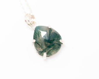 Sterling Silver Pear Moss Agate Rose Cut Cabochon Pendant Necklace on Rolo Chain