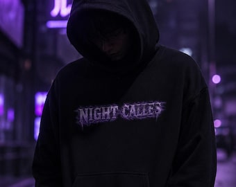 Nacht Calls Kapuzenpullover | Mond-Silhouette-Szene, lila gotische Nacht Grafik