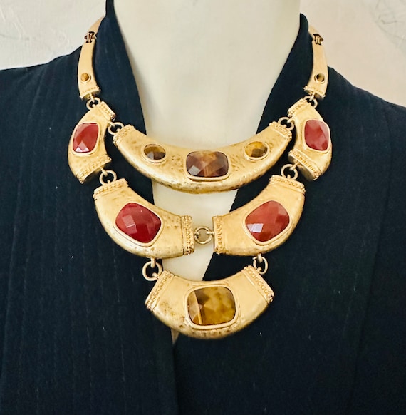 Vintage CAROLEE LUXE Bib Necklace With Faux Stones