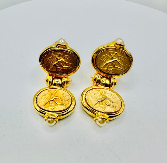 Vintage 2 Part Gold Earrings With Intaglios and I… - image 4