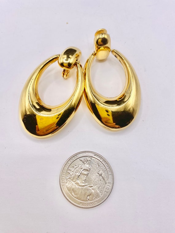 Vintage MONET Elongated Gold Hoop Earrings - image 2