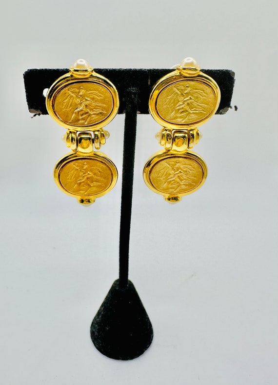 Vintage 2 Part Gold Earrings With Intaglios and I… - image 2