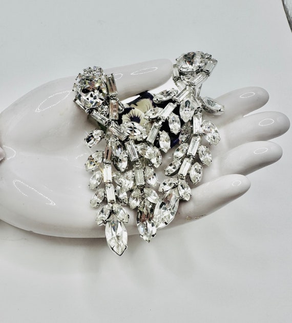 Huge HATTIE CARNEGIE Sparkling Clear Rhinestone C… - image 7