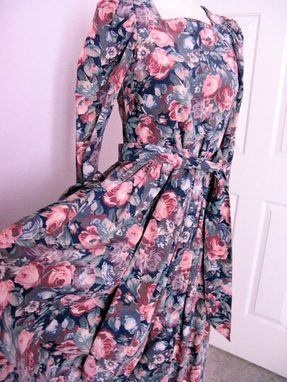 1960s Laura Ashley made in Wales blouse size 10 - Gem